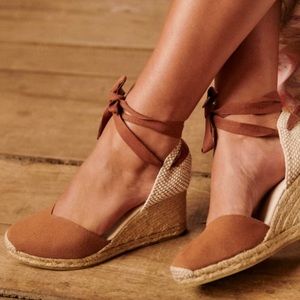 Sezane Diane espadrilles camel canvas sz 40, $135